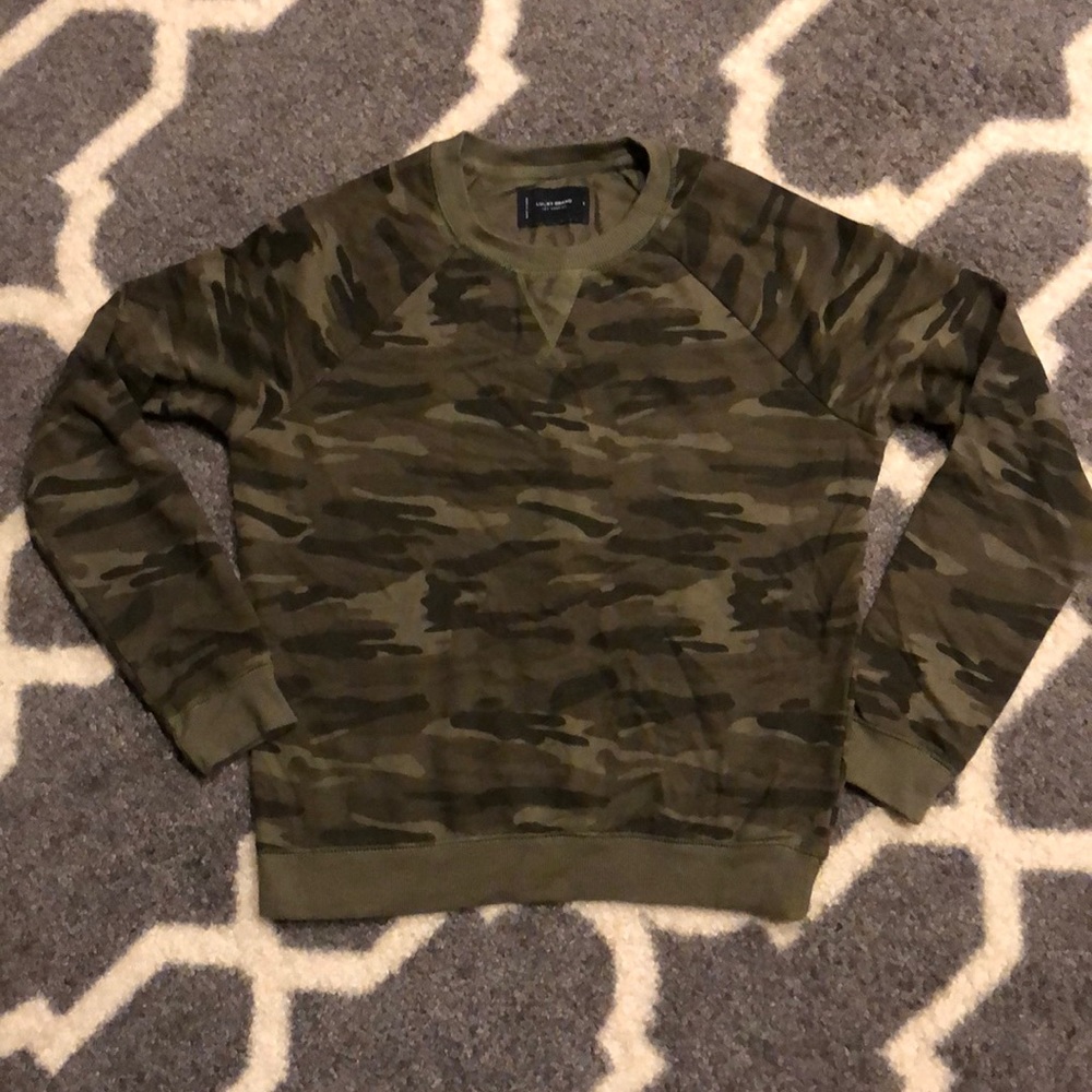 Camo Lucky Brand Sweatshirt